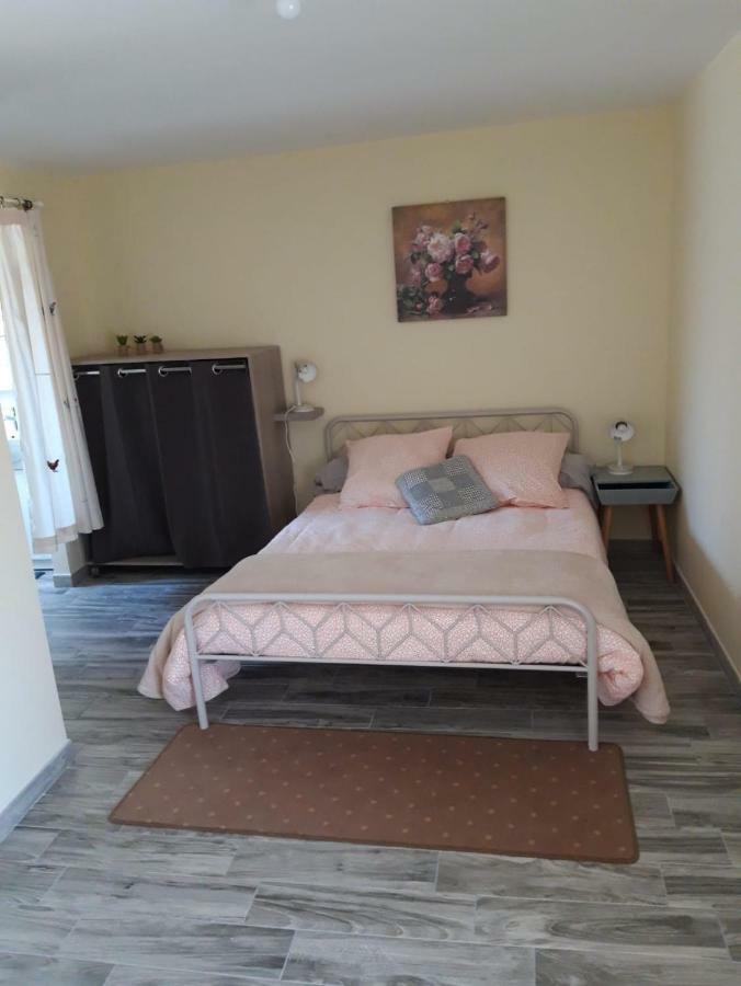 Chez Mario Apartment Saint-Pierre-Eglise Ngoại thất bức ảnh